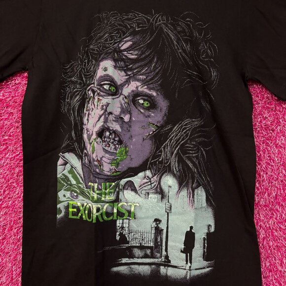 The Exorcist Horror Graphic Design T-Shirt Extra Small - Picture 2 of 4